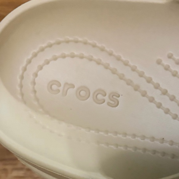 Crocs Beige Slip-On Platform Clogs, Some Wear, Size 10 - Picture 2 of 10